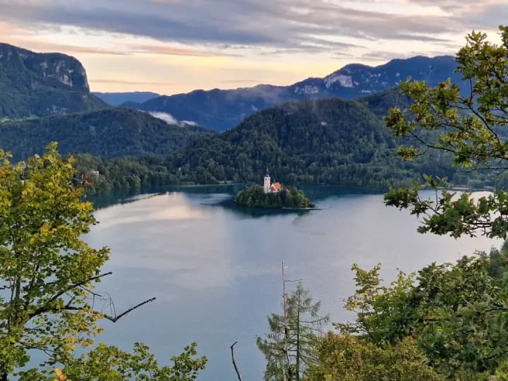 Zájazd Rafting Slovinsko cez pereje, asfalt, kaňon - Slovinsko naživo – fotka 1