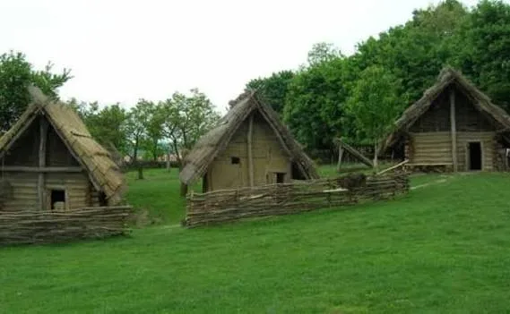 Archeoskanzen Stredoveká dedina sokoliarov – výlet pre školy