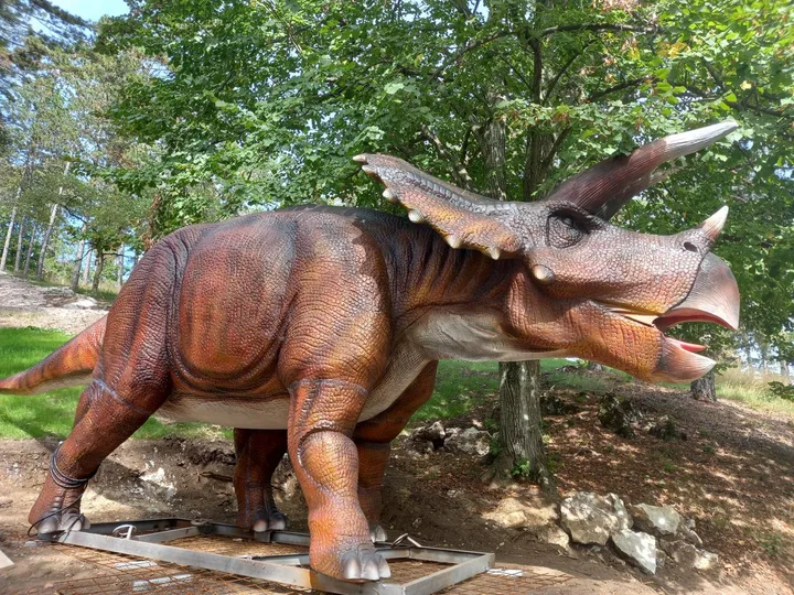 Dinopark Bojnice – školský výlet